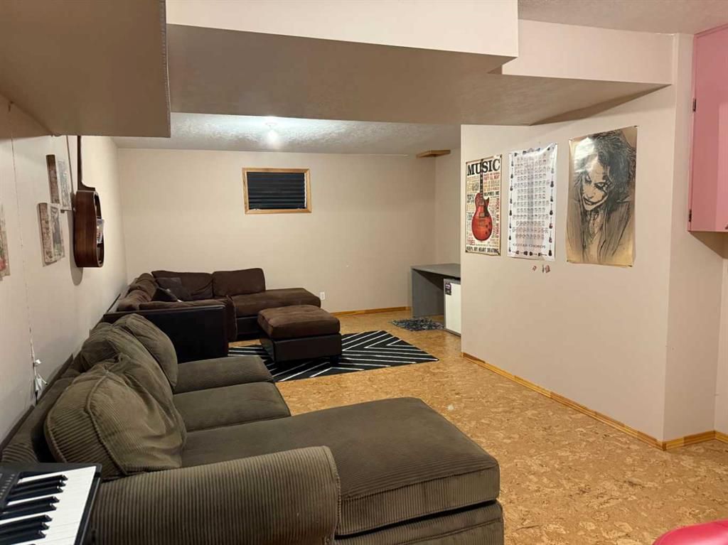 9713 105 Avenue  - Photo 16
