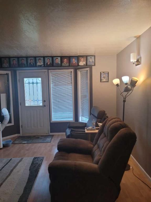 9713 105 Avenue  - Photo 8