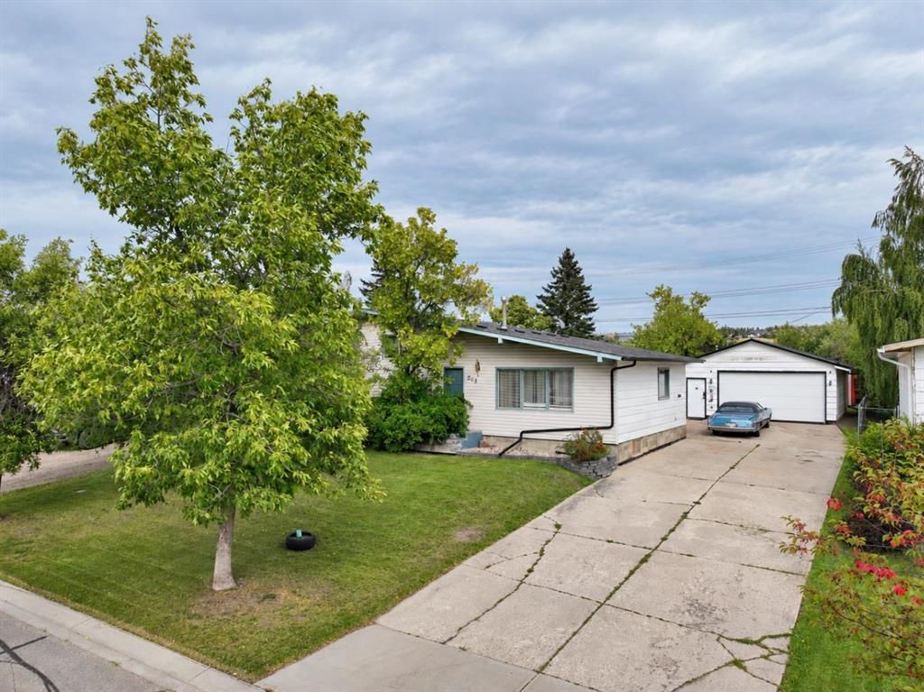 508 7 Avenue  - Photo 1