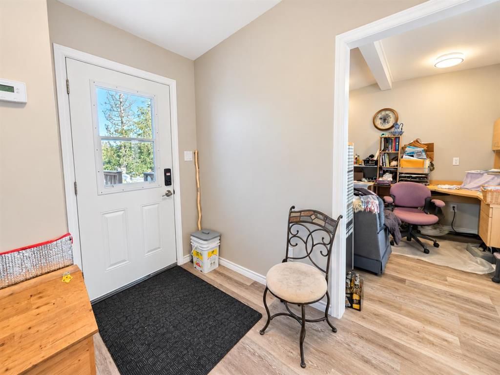 782055 Range Road 54   - Photo 16