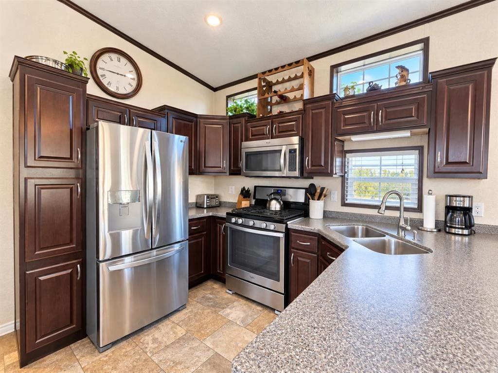 782055 Range Road 54   - Photo 18