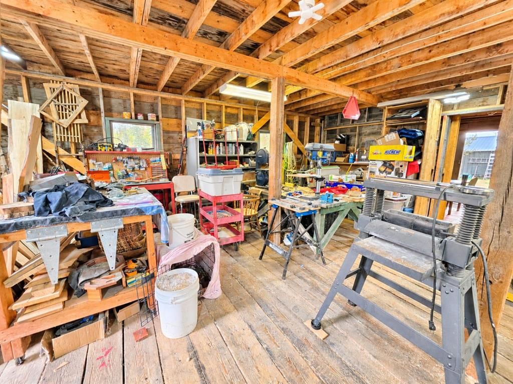 782055 Range Road 54   - Photo 35