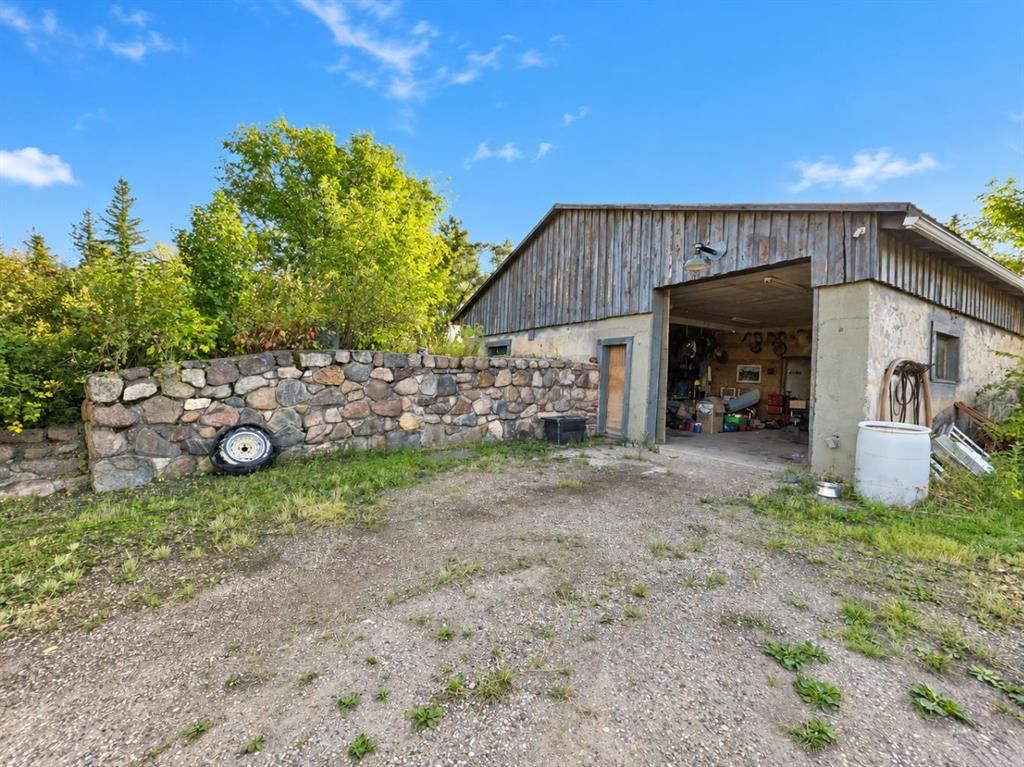 782055 Range Road 54   - Photo 6
