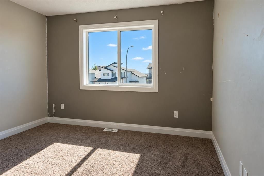 8674 122 Avenue  - Photo 16