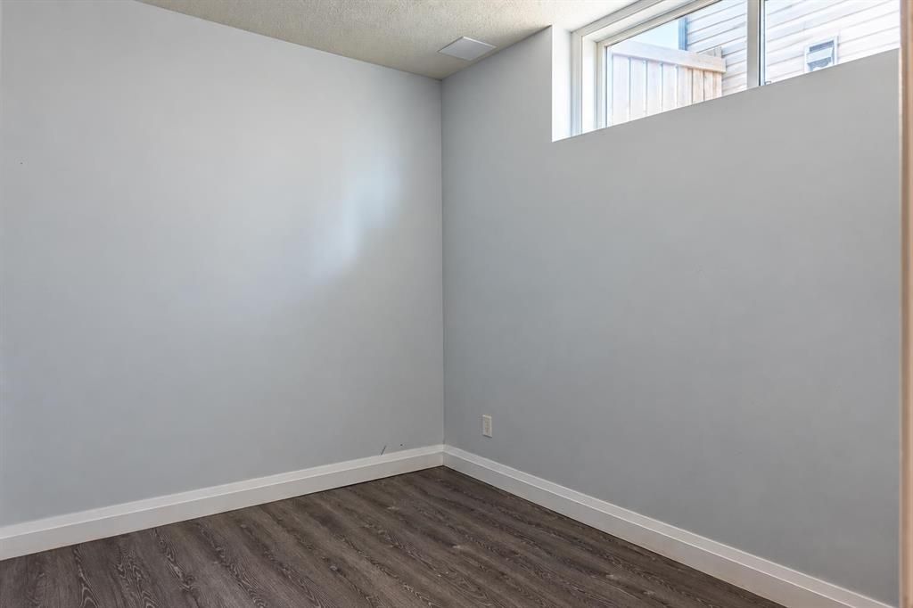 8674 122 Avenue  - Photo 20