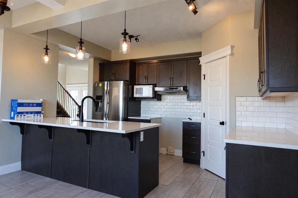 8674 122 Avenue - Photo 3