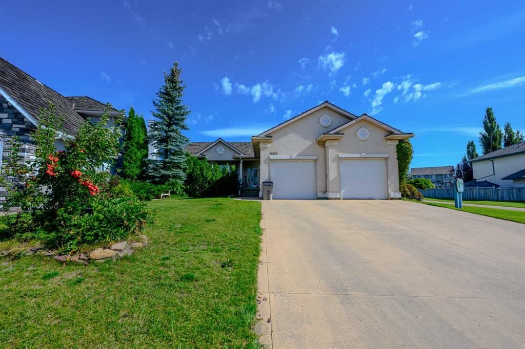 11823 Cygnet Boulevard  - Photo 2