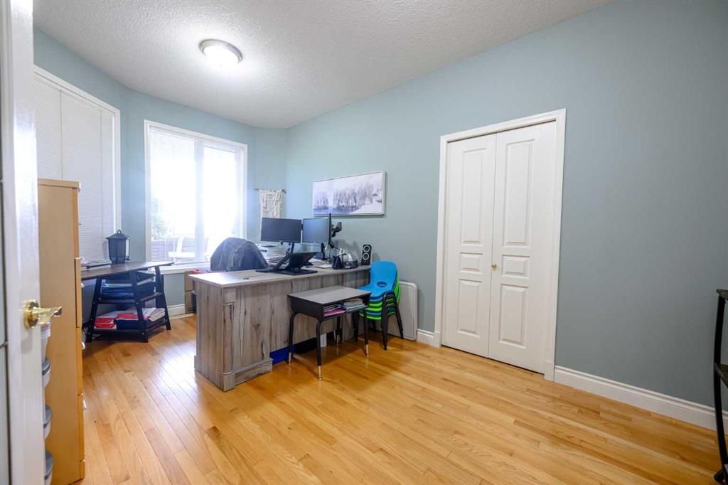 11823 Cygnet Boulevard  - Photo 5