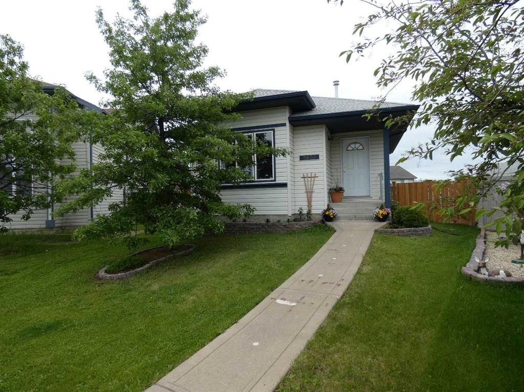 9403 128 Avenue - Photo 1