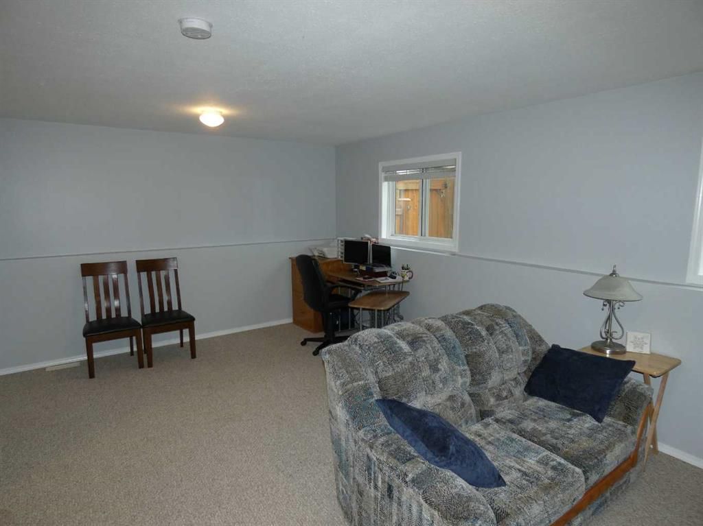 9403 128 Avenue  - Photo 18