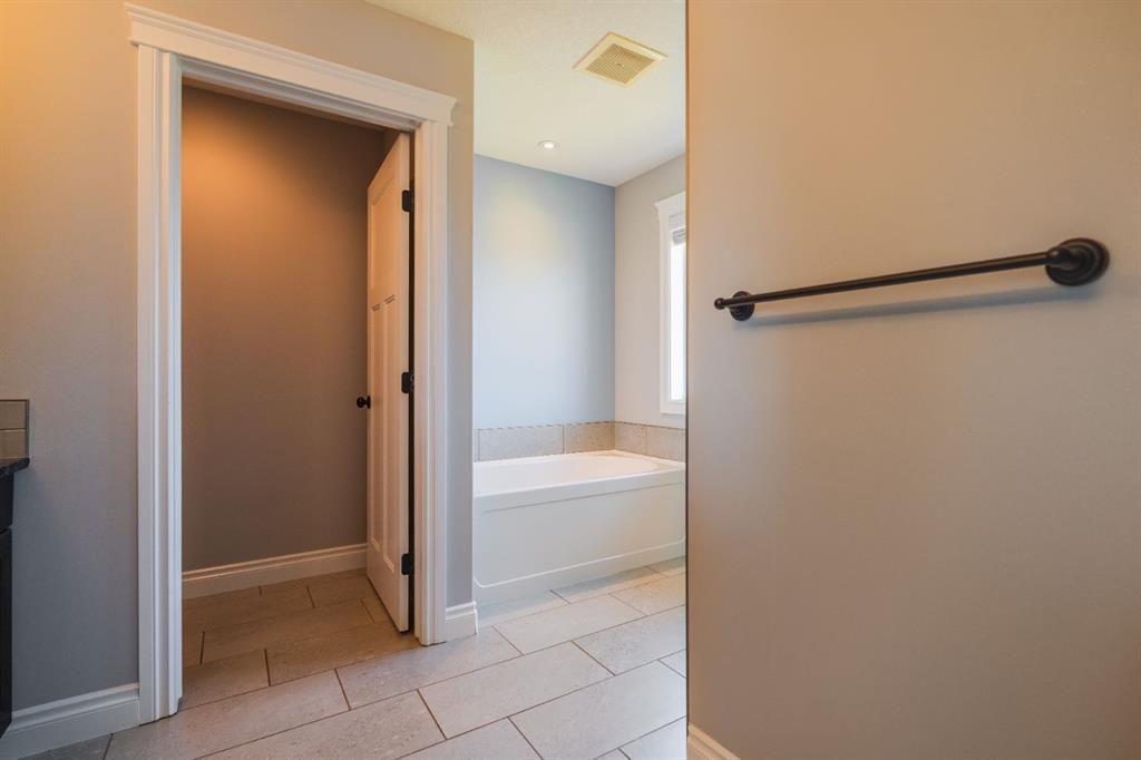 10632 154 A Avenue  - Photo 19