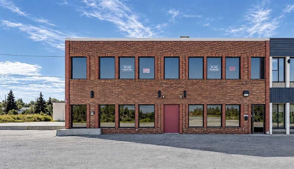 9807 116 Avenue  - Photo 2