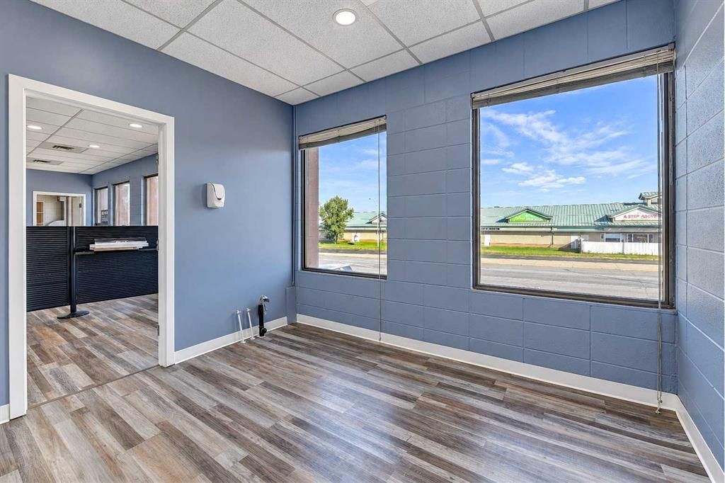 9807 116 Avenue  - Photo 32