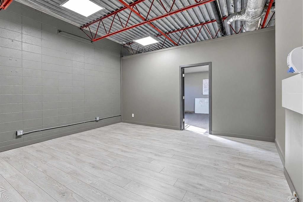 9807 116 Avenue  - Photo 37