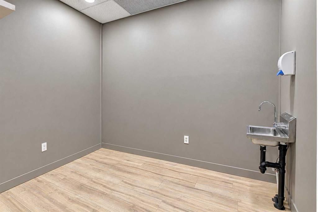 9807 116 Avenue  - Photo 38