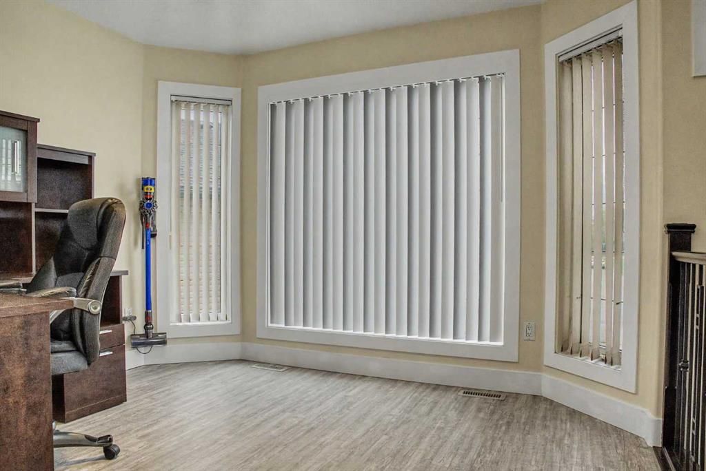 10720 88B Street  - Photo 11