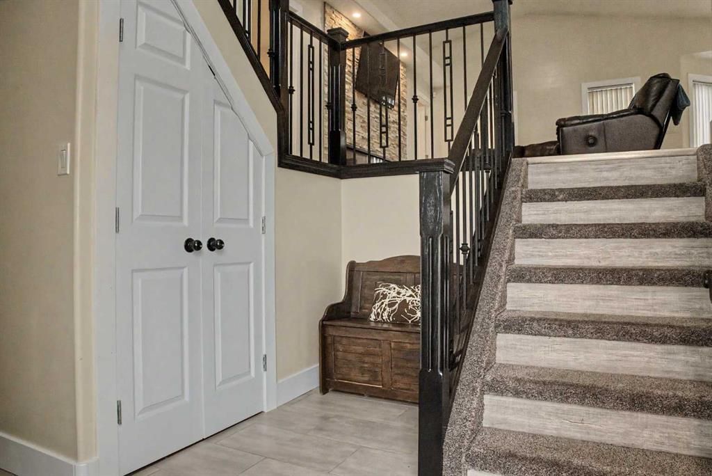 10720 88B Street  - Photo 17