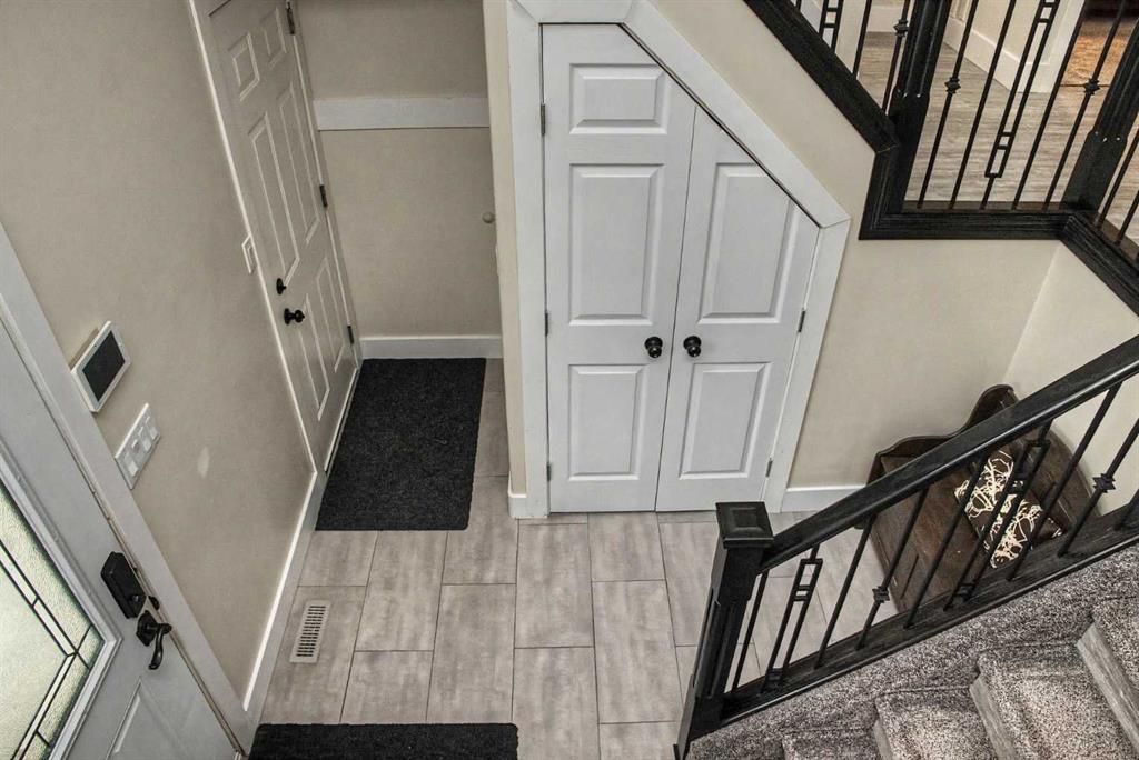 10720 88B Street  - Photo 23