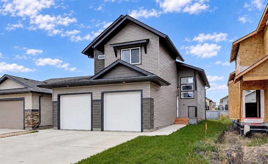 8506 87 Street - Photo 1