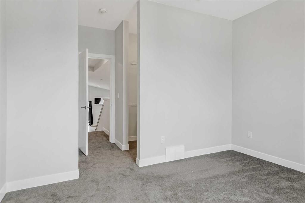 8506 87 Street  - Photo 26