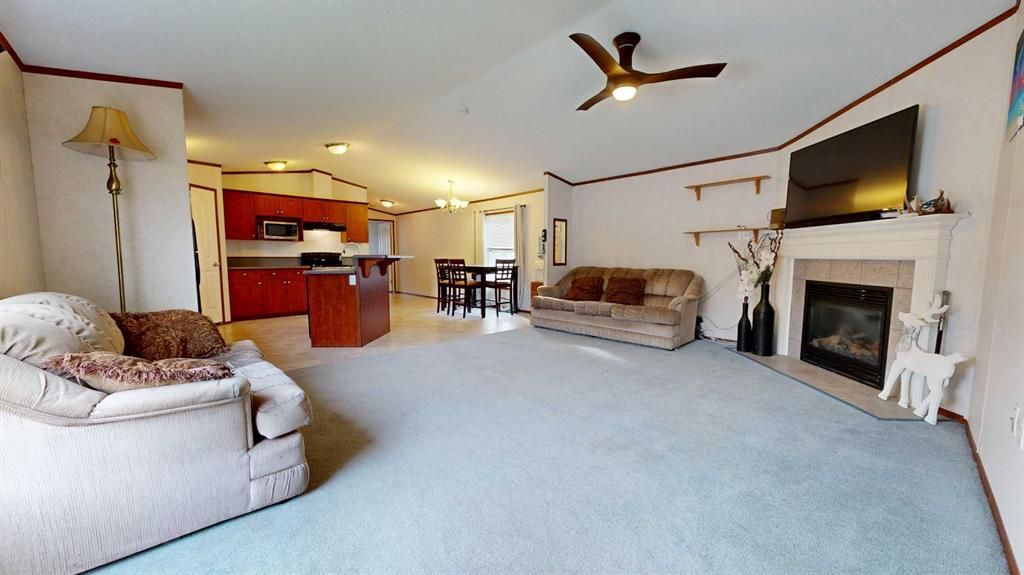 8809 91 Street  - Photo 4