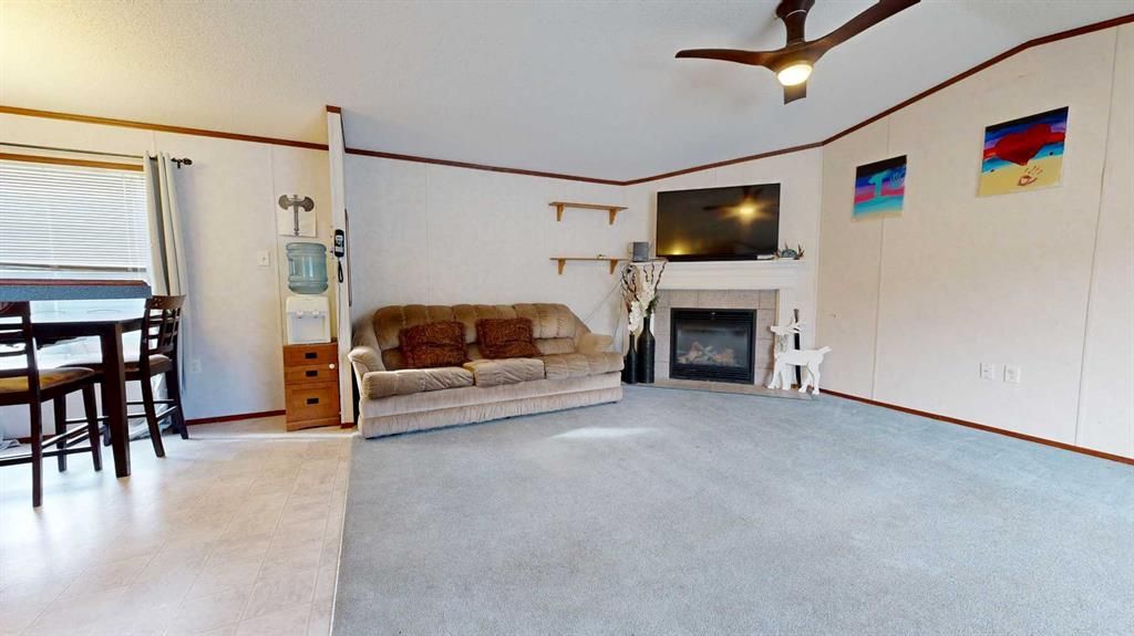 8809 91 Street  - Photo 7
