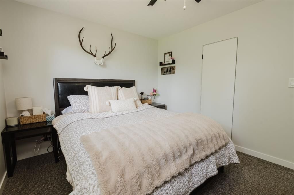 10415 111 Avenue  - Photo 13