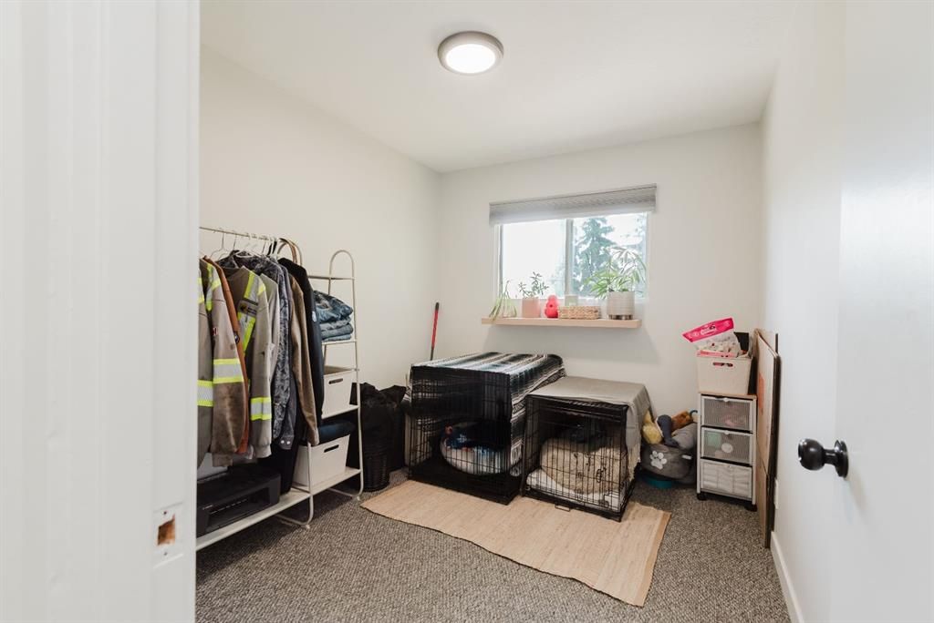 10415 111 Avenue  - Photo 16
