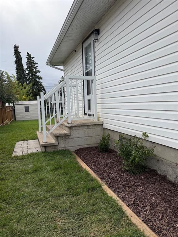 10415 111 Avenue  - Photo 23
