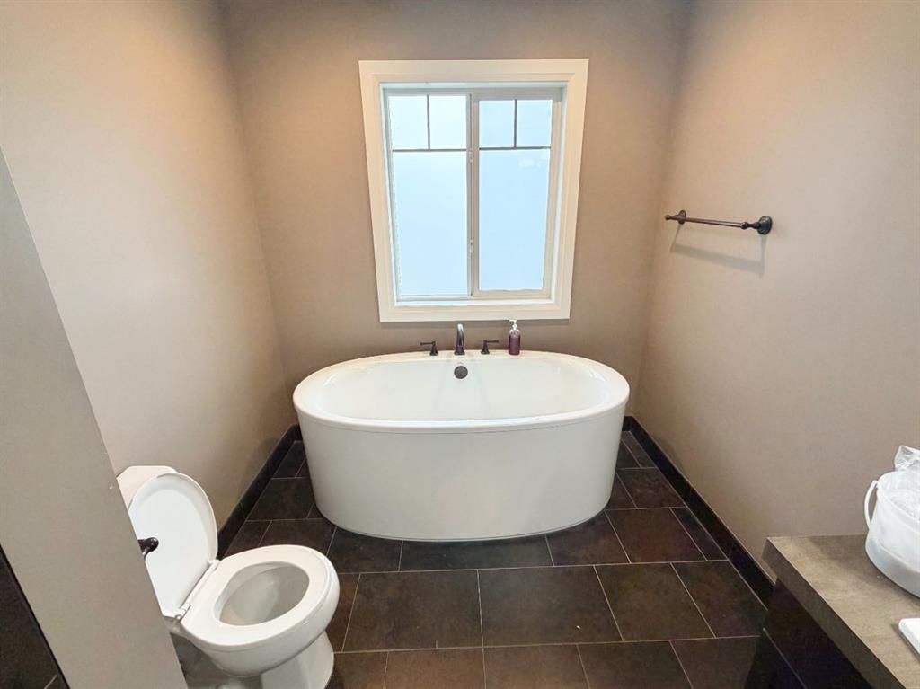 8517 70A Avenue  - Photo 25