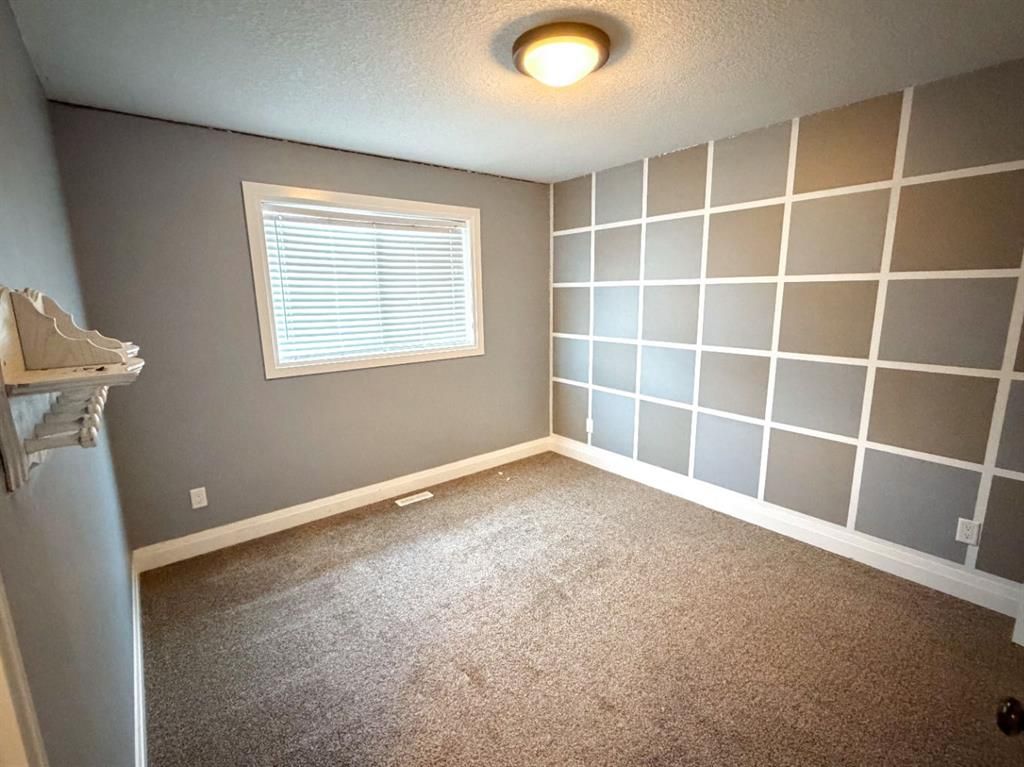 8517 70A Avenue  - Photo 27
