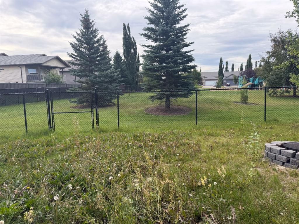 8517 70A Avenue  - Photo 37