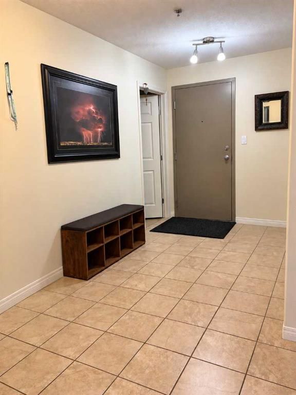 205, 9810 96 Street  - Photo 4