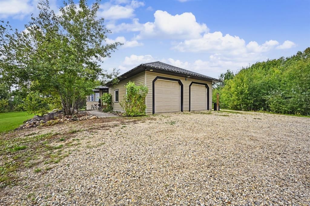 714062 51 Range  - Photo 3