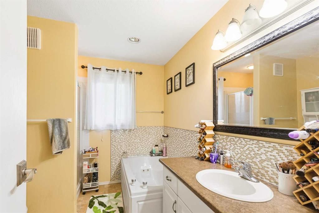 8802 117 Avenue  - Photo 12