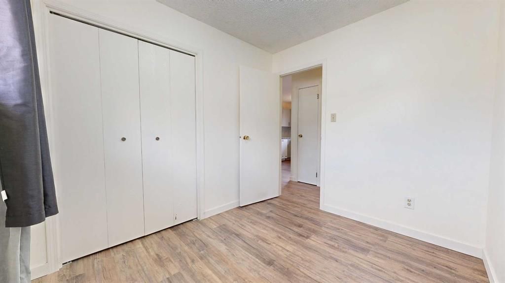 9418 80 Avenue  - Photo 14