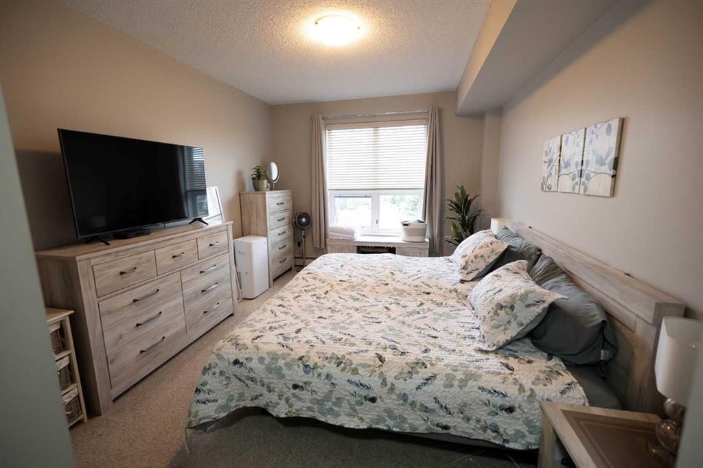 305, 12310 102 Street  - Photo 13