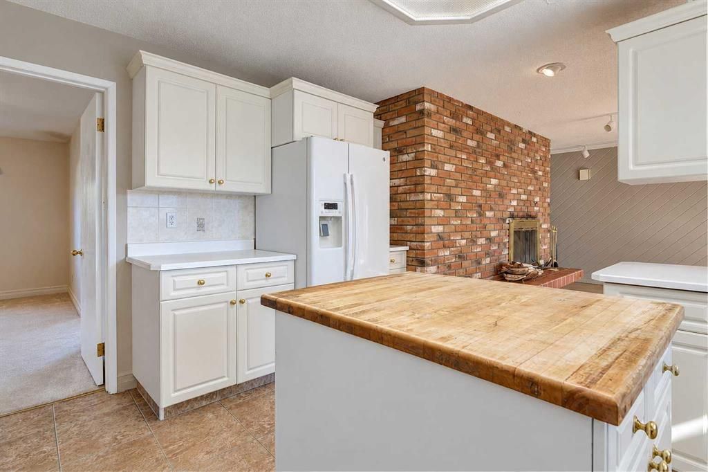 10023 86 Avenue  - Photo 9