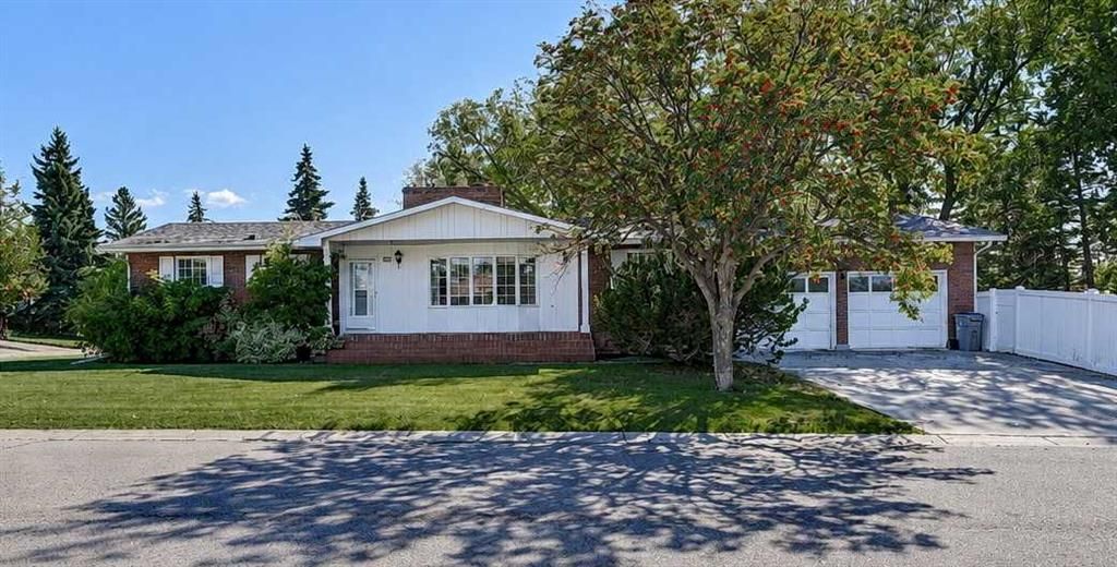10023 86 Avenue  - Photo 2