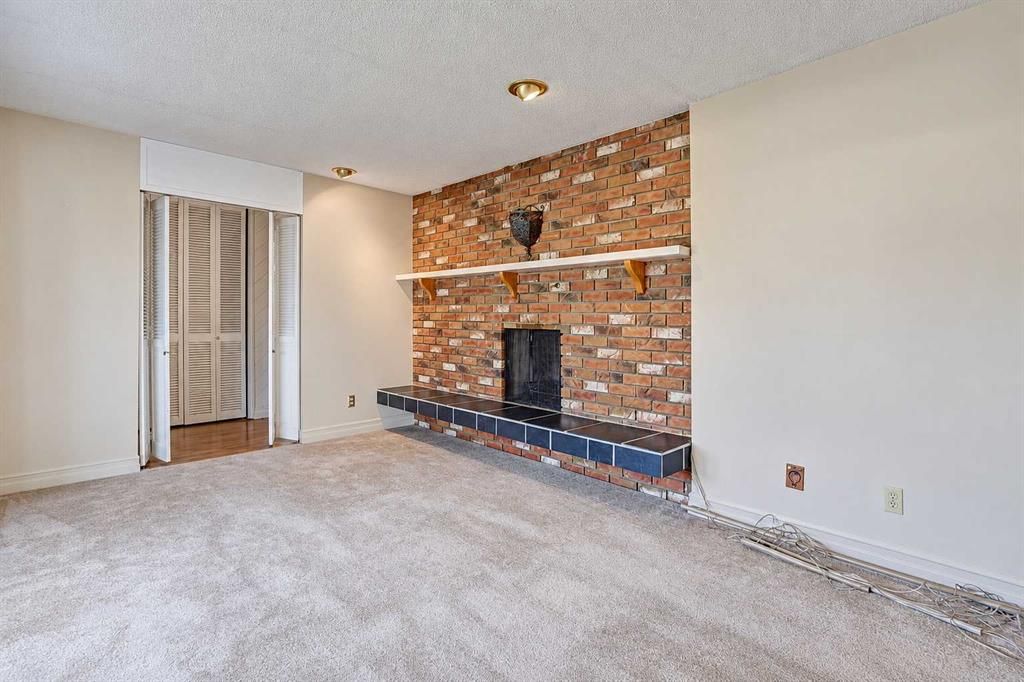 10023 86 Avenue  - Photo 4