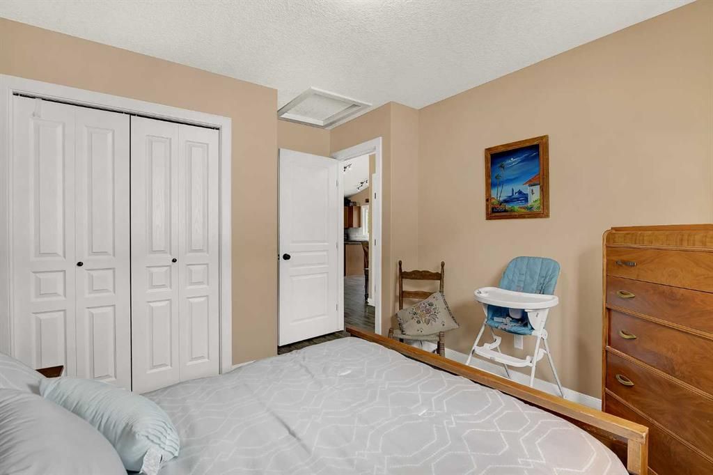 11114 60 Avenue  - Photo 32