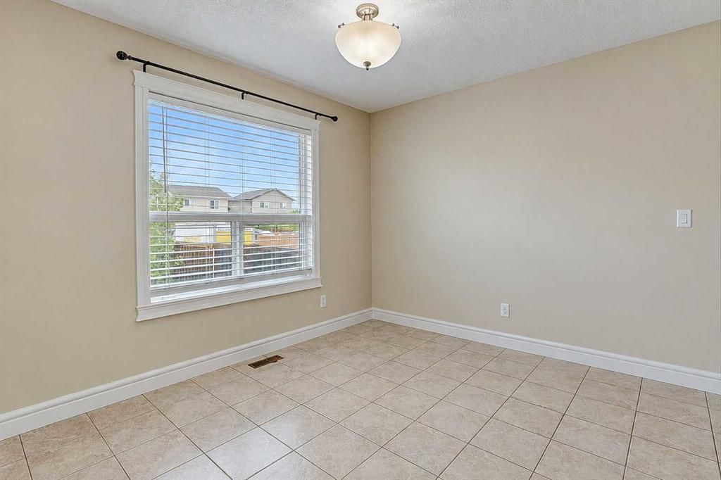 10231 85A Street  - Photo 12