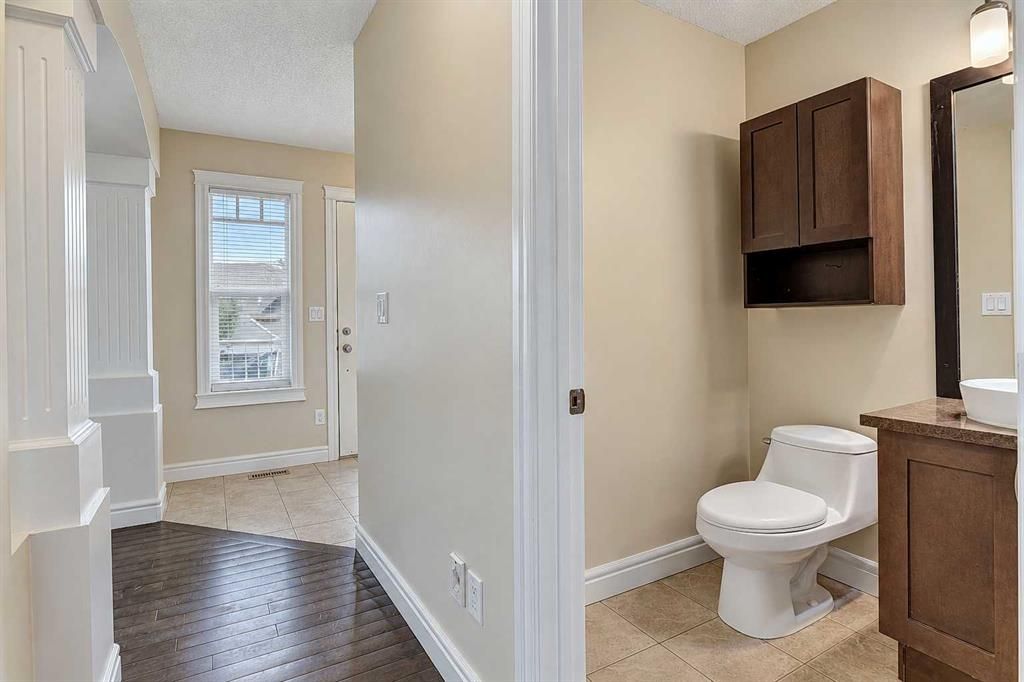 10231 85A Street  - Photo 15