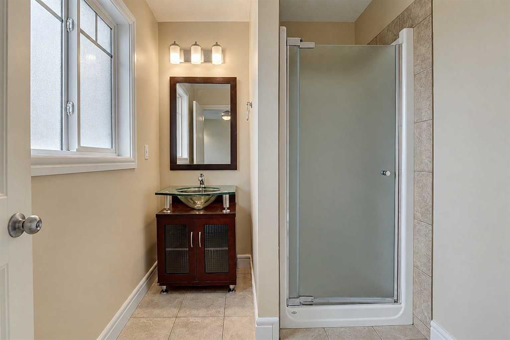 10231 85A Street  - Photo 22