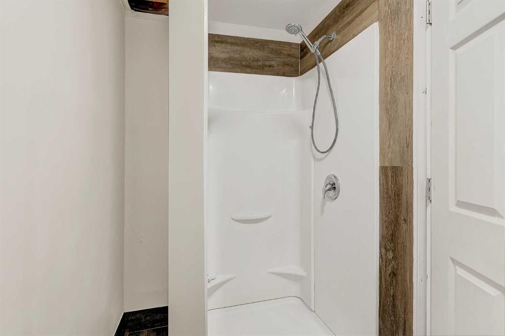 10231 85A Street  - Photo 27
