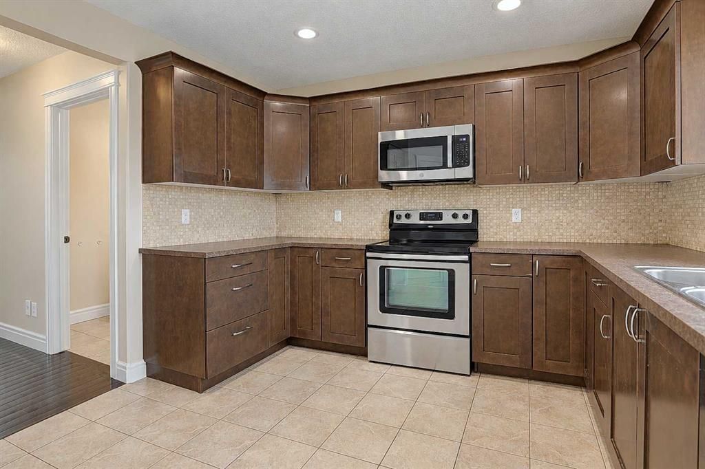 10231 85A Street  - Photo 6