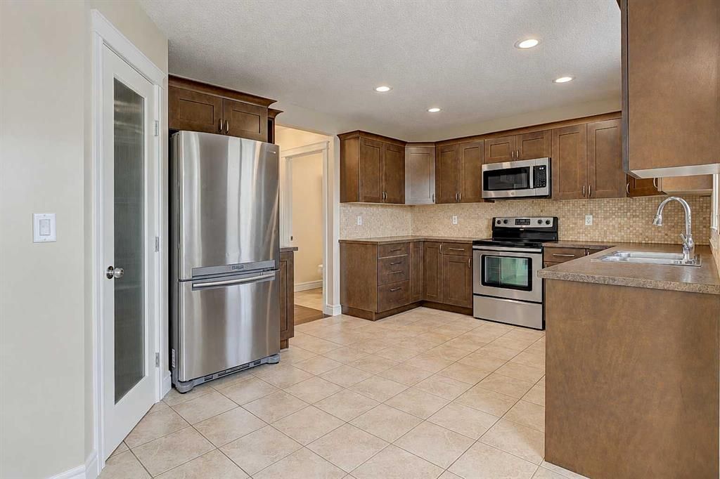 10231 85A Street  - Photo 7