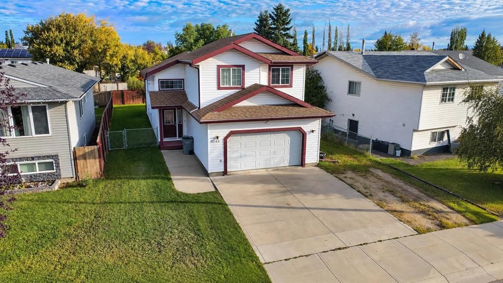 9042 103 Avenue - Photo 1