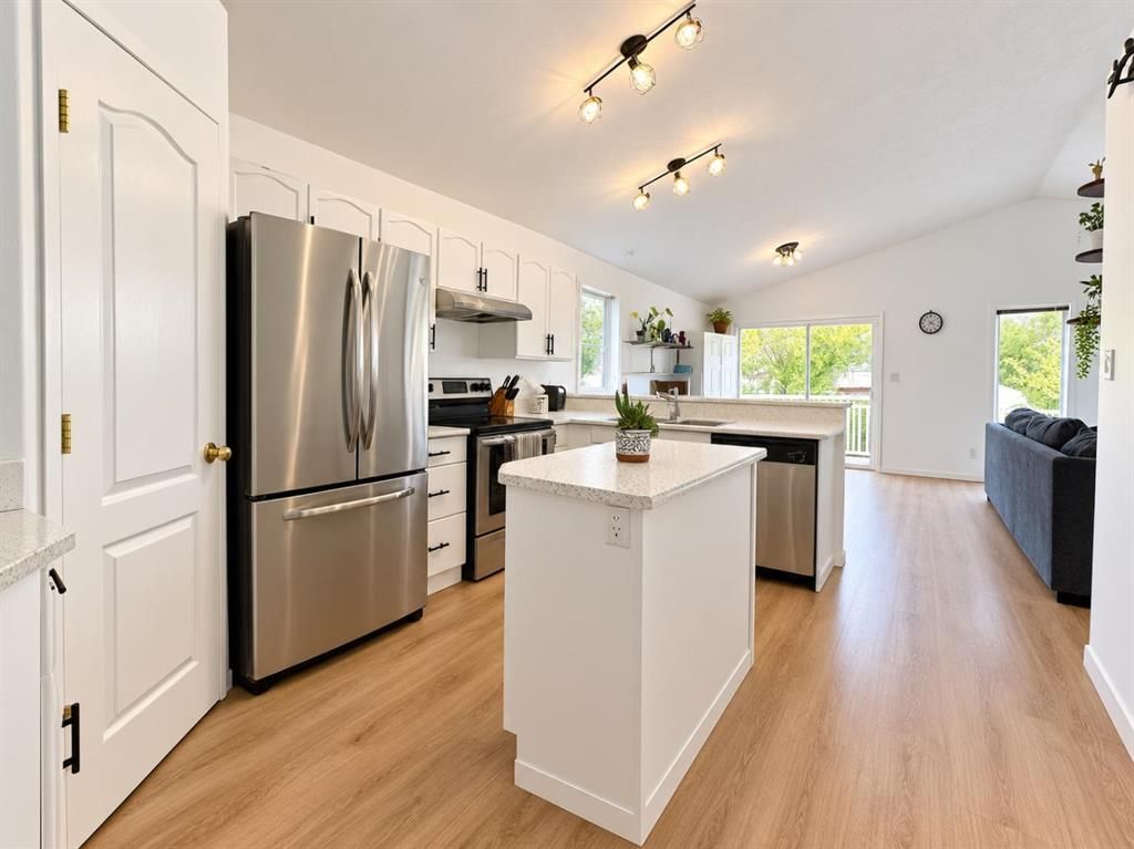 9042 103 Avenue  - Photo 11