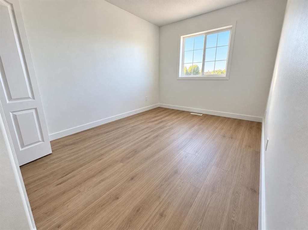 9042 103 Avenue  - Photo 27